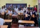 मालवण मनसेच्या वतीने विद्यार्थ्यांना शालेय साहित्याचे वाटप.
