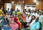 सर्वांच्या उत्स्फूर्त सहभागातून व्यापारी मेळावा यशस्वी करूया : जिल्हा कार्यवाह नितीन वाळके, मालवण व्यापारी संघ अध्यक्ष उमेश नेरूरकर.  मालवण व्यापारी संघाच्या सदस्यांना ओळखपत्र वितरण.