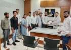 वेंगुर्ला बाजारपेठेत सर्व अस्थापनांवर आणि दुकानांवर मराठी पाट्या लागल्याचं पाहिजेत.  मनसेची मागणी; वेंगुर्ला मुख्याधिकारी यांना दिले निवेदन.