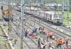 मध्य रेल्वेवर तीन दिवस विशेष मेगा ब्लॉक; ९३० लोकल फेऱ्या रद्द; ७२ एक्स्प्रेस रद्द.  गरज नसेल तर प्रवास टाळा; रेल्वे प्रशासनाकडून आवाहन.