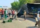 भाजी वाहतूक करणाऱ्या ट्रान्सपोर्ट गाडीचा अपघात