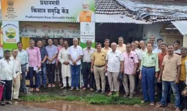 वेंगुर्ला येथे पंतप्रधान किसान समृद्धी सुविधा केंद्रांचा शुभारंभ.
