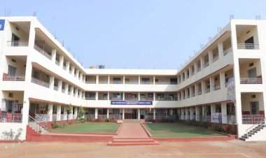 कणकवली अर्बन निधी लिमिटेड बँकेच्या वतीने २० ऑगस्ट रोजी वृक्षारोपण.