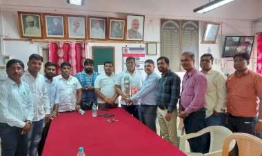 मालवण शासकीय तंत्रनिकेतनच्या दुरुस्तीच्या कामाला तात्काळ सुरुवात करा.  सा.बां.कार्यकारी अभियंत्यांना आ. वैभव नाईक यांच्या सूचना.