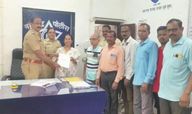 हेट स्पीच आणि धार्मिक भावना दुखावल्या बाबत संबंधितांवर तात्काळ गुन्हा दाखल करा.  संतप्त वेंगुर्लावासीयांची मागणी.