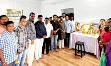 संविधानाने देशातील प्रत्येकाला ‘माणुसपणाचा’ अधिकार दिला : माजी आम.राजन तेली.  वेंगुर्ला भाजपाच्या वतीने मठ सिद्धार्थनगर येथे ‘संविधान गौरव’ कार्यक्रमाचे आयोजन.