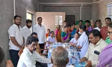 युवासेनेच्या शिरगांव येथील आयोजित आरोग्य शिबिराला उत्स्फूर्त प्रतिसाद.