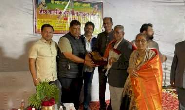 नागपूर येथे जेष्ठ नागरिकांचा आ.वैभव नाईक यांच्या हस्ते सत्कार.  बेसा गावातील श्री राधाकृष्ण मंदिर समितीच्या वतीने सत्कार सोहळा.