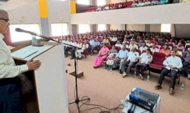 जिल्हा बँकांसमोरील आव्हानांना सामोरे जाण्यासाठी बदलत्या तंत्रज्ञानाची कास धरुन त्यावर मात केली पाहिजे : शरद गांगल.