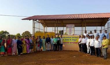 सांगली जि.प. टिमने दिली परुळेबाजार ग्रामपंचायतीला भेट.  विविध स्वच्छता विषयक उपक्रमांची माहिती घेत केले कौतुक.