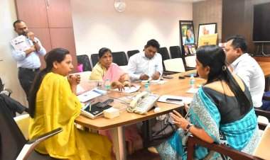 महिला व बालविकास मंत्री आदिती तटकरे यांच्या हस्ते आहार पुरवठा संनियंत्रण प्रणालीचे उद्घाटन.