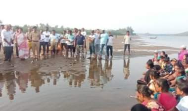 तब्बल १० तासांनी मालवण तळाशील महिलांचे उपोषण स्थगित.