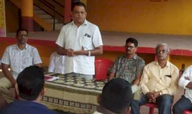 वीज ग्राहकांच्या समस्या सोडविणे वीज विभागाचे कर्तव्य : जिल्हा समन्वयक ॲड.नंदन वेंगुर्लेकर.  साटेली-भेडशी येथे वीज ग्राहक बैठक संपन्न.