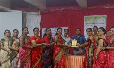 कणकवली नगरपंचायतीच्या वतीने पर्यावरण संवर्धनासाठी विशेष योगदान देणाऱ्या पर्यावरण दूतांचा सत्कार.