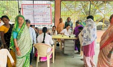 आरोग्य विज्ञान विद्यापीठातर्फे शिवनई येथे आरोग्य तपासणी व चिकित्सा शिबिर संपन्न.