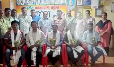 वेंगुर्ला भाजपाच्या वतीने जागतिक रक्तदाता दिनाच्या निमित्ताने वेताळ प्रतिष्ठान आणि रक्तदात्यांचा सन्मान.