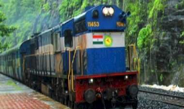 बुकिंग सुरु होताच आठ मिनिटांतच कोकण रेल्वे गणपती स्पेशल गाड्यांचे आरक्षण फुल्ल; प्रवाशी संतप्त.