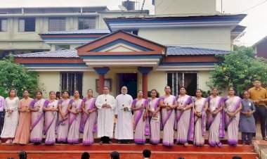 मदर तेरेसा स्कूल येथे गुरुपौर्णिमा उत्साहात साजरी.