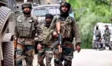 कुपवाडामध्ये दहशतवादी हल्ला; एक जवान शहीद; चार जवान गंभीर जखमी.