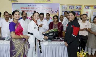 राष्ट्रीय तायक्वांडो अजिंक्यपद स्पर्धेसाठी तनुश्री नारकर हिची निवड.