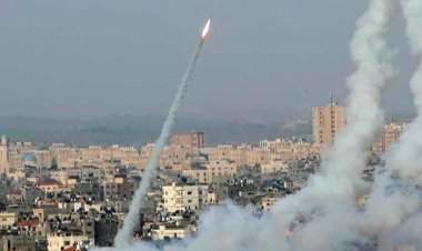 हमासचा इस्रायलवर हल्ला; तेल अवीववर डागली क्षेपणास्रे.