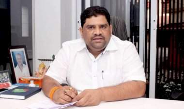 सासोली जमीन गैरव्यवहार प्रकरणी संदेश पारकर यांच्या आंदोलनाला आमदार वैभव नाईक यांचा पाठींबा.  महसूल विभागाच्या अनागोंदी कारभाराकडे राज्याच्या महसूल सचिवांचे लक्ष वेधणार.