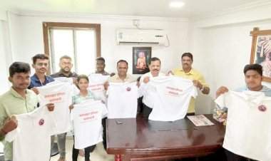 मल्ल सम्राट प्रतिष्ठान सामाजिक कार्यात संपूर्ण कोकणात एक वेगळा इतिहास घडवेल  माजी नगराध्यक्ष संजू परब यांचे गौरवोद्गार.