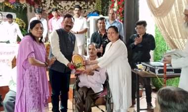 सिंधुदुर्ग साईकृपा अपंग शक्ती बहुउद्देशीय शिक्षण संस्थेचा पुरस्कार वितरण सोहळा संपन्न