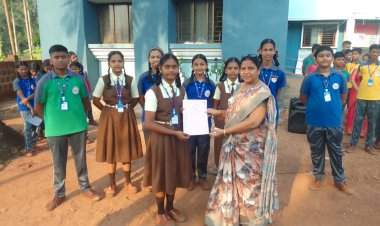 सिंधुदुर्ग विद्या निकेतन इंग्लिश मिडीयम स्कूलचे वक्तृत्व स्पर्धेत सुयश