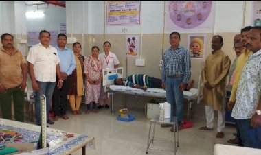 वेंगुर्ला येथिल रक्तदान शिबिरात 28 रक्तदात्यांनी केले रक्तदान.
