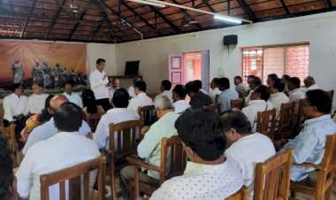 आगामी निवडणुकासंदर्भात सिंधुदुर्ग जिल्हा काँग्रेसची सभा संपन्न.