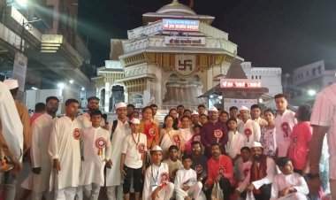 सिंधुदुर्गातील पखवाज वादकांनी   पंढरपूर आणि अक्कलकोट येथे सादर केला भक्तीपूर्ण संगीत कार्यक्रम