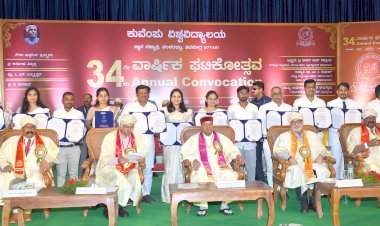 व्ही पी कॉलेज ऑफ फार्मसी माडखोलचे विभाग प्रमुख डॉ संदेश सोमनाचे यांना पीएचडी पदवी प्रदान