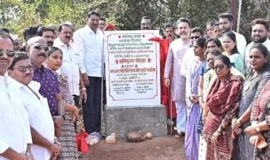 काळेथर देवली नूतनीकरण कामाचे आमदार निलेश राणे यांच्या हस्ते भूमिपूजन