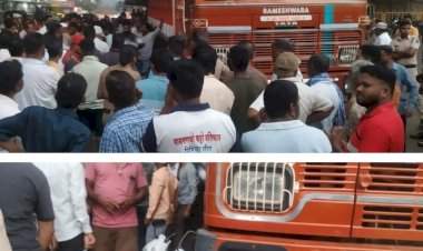 ट्रक आणि दुचाकीमध्ये भीषण अपघात,  दुचाकीस्वाराचा एक पाय जागीच तुटला