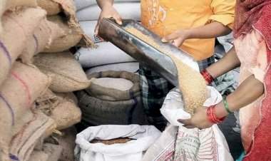 ऑगस्ट २०२५ पर्यंतचे अन्नधान्य ३० जूनपूर्वी घ्यावे.......नागरी पुरवठा व ग्राहक संरक्षण विभागाचे आवाहन