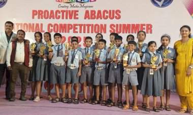 मातोश्री पार्वती राऊत विद्यालय रेडीच्या विद्यार्थ्यांची विक्रमी कामगिरी