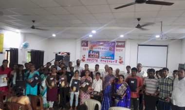 दहावी, बारावी परीक्षेत उत्तीर्ण विद्यार्थ्यांचा ग्रामपंचायत परुळेकडून सन्मान