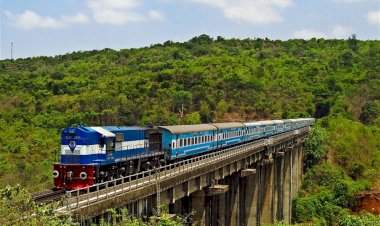 गणेशोत्सव सणाच्या अनुषंगाने  कोकण रेल्वेच्या विशेष गाड्या