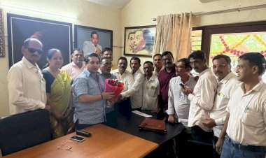 कोकण रेल्वे प्रवासी समितीच्या भेटीत मंत्री नितेश राणे यांची समस्यांवर सविस्तर चर्चा