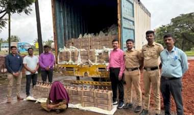इन्सुली उत्पादन शुल्क पथकाची मोठी कारवाई.......बांदा-दाणोली रस्त्यावर गोवा बनावटी दारूसह ६० लाखांचा मुद्देमाल जप्त