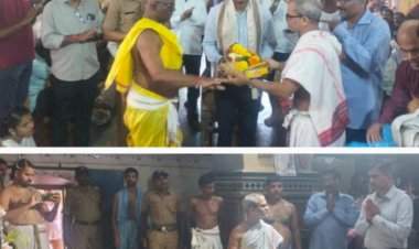 जिल्हा पोलीस अधीक्षक मोहन दहिकर यांनी घेतले ओटवणेतील रवळनाथाचे दर्शन