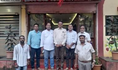 परुळे बाजार ग्रामपंचायतीच्या स्वच्छता उपक्रमांचे सुकळवाड टीमकडून कौतुक