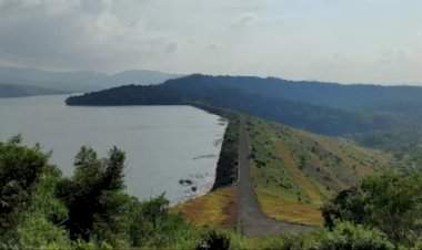 तिलारी धरण १००% भरले.....नदीकाठच्या गावांना प्रशासनाने दिला सतर्कतेचा इशारा