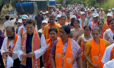 सावंतवाडी शहरात आमदार दिपक केसरकर प्रचाराला मैदानात