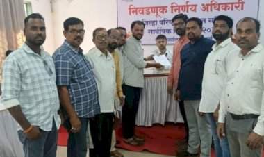 वेंगुर्लेमध्ये जिल्हा परिषद आणि पंचायत समिती निवडणुकीसाठी उमेदवारी अर्ज दाखल