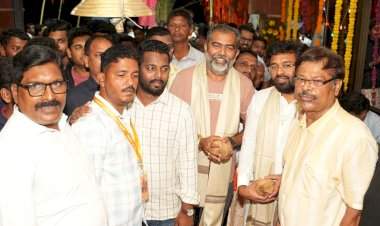 भाजप युवा नेते विशाल परब यांनी घेतले श्री देव मानसीश्वराचे दर्शन