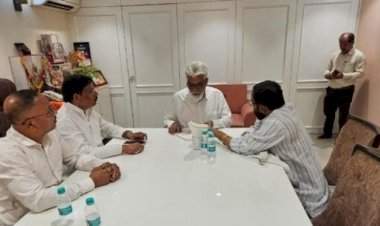 संजय आग्रे यांनी घेतली शिक्षण मंत्री दादा भुसेंची भेट, सिंधुदुर्गातील शिक्षण क्षेत्रातील समस्यांबाबत वेधले लक्ष...