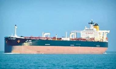 टर्मिनलवर हल्ला सुरू असतानाच भारतीय जहाज सुखरूप बाहेर