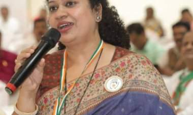 आमदार केसरकरांनी आपल्या पदाचा राजीनामा द्यावा; अन्यथा काँग्रेसच्यावतीने जनआंदोलन.....काँग्रेस महिला जिल्हाध्यक्ष साक्षी वंजारी यांचा इशारा 